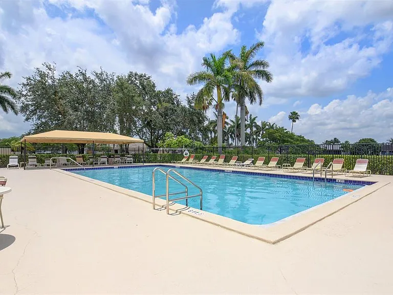 9565 El Clair Ranch Rd — Photo 29