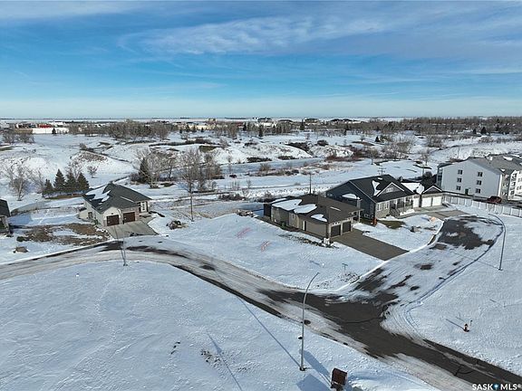 4th image of 2 COPPER RIDGE COVE