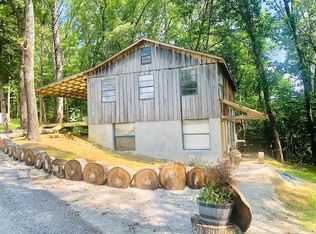 241 Christian Community Rd, Cookeville, TN 38506