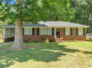 219 Lakewood Dr, Clinton, SC 29325