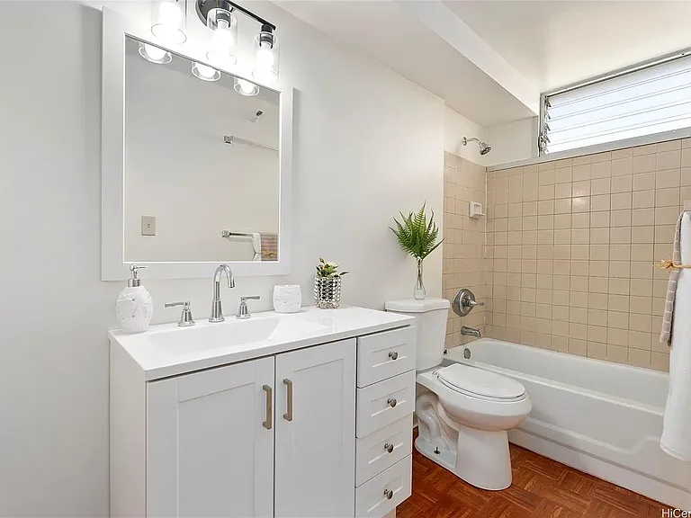 1060 Kamehameha Hwy #2401B — Photo 10