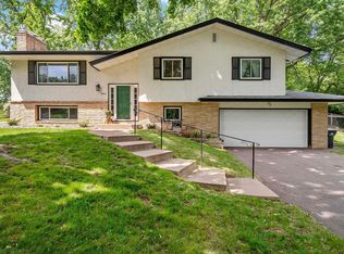 941 Cannon Ave, Shoreview, MN 55126