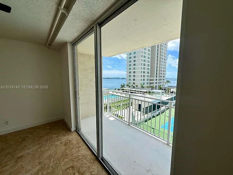 770 Claughton Island Dr #706 — Photo 6