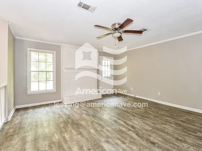 7190_003_living_room_14003554.jpg