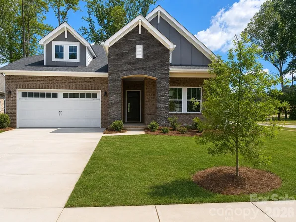 4004 Leyland Ct, Mint Hill, NC 28227
