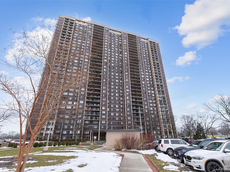 1st image of 269-10 GRAND CENTRAL Parkway #21-E
