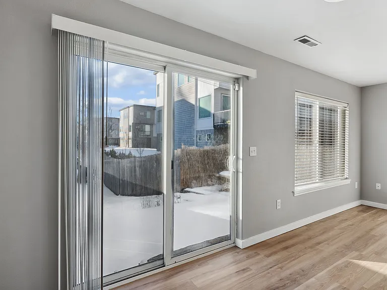 514 S Arthur St — Photo 13