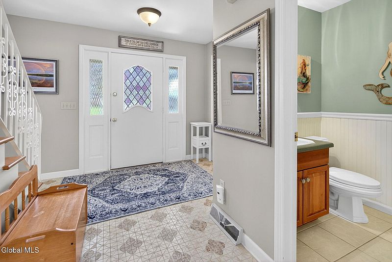 3rd image of 17 Tamarack Lane