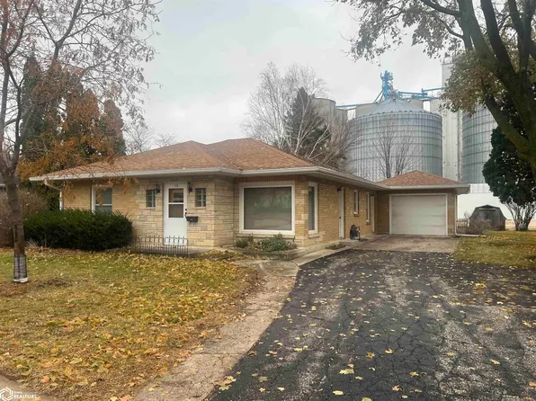 15 2nd St N, Humboldt, IA 50548