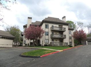 303 E Partridge St UNIT L, Independence, MO 64055