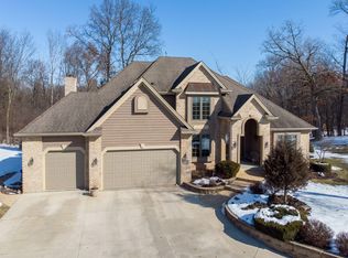 30748 Royal Hill Rd, Burlington, WI 53105