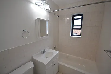 Rented by Silverstein Collection LLC 