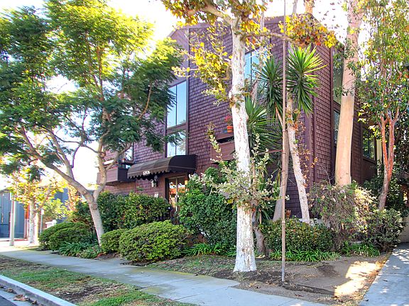 2nd image of 12806 Pacific Ave APT 4