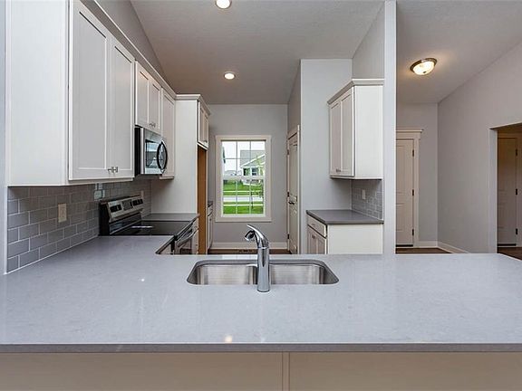 5th image of 2616 NW 43rd St