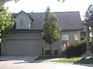 5425 Village Meadows Dr, Sparks, NV 89436