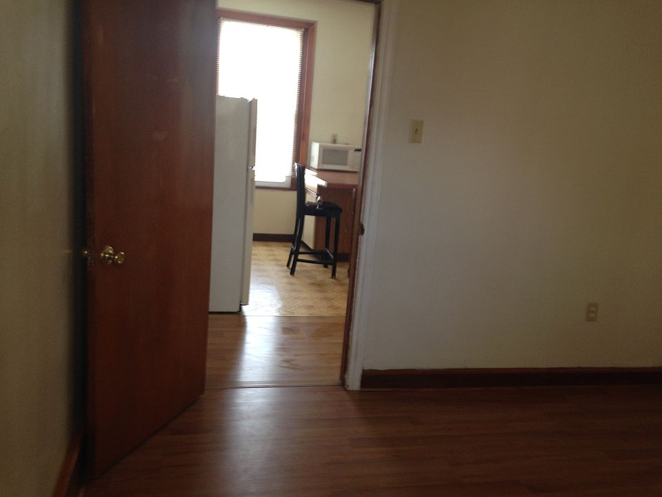 2nd image of 2016 S 13th St
