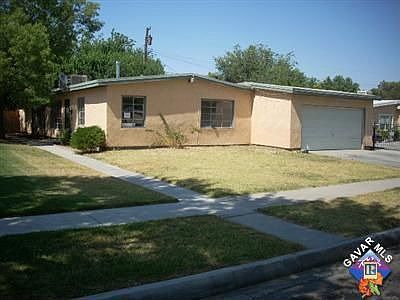1st image of 1433 W Avenue H15