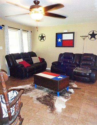 5th image of 803 Olive St
