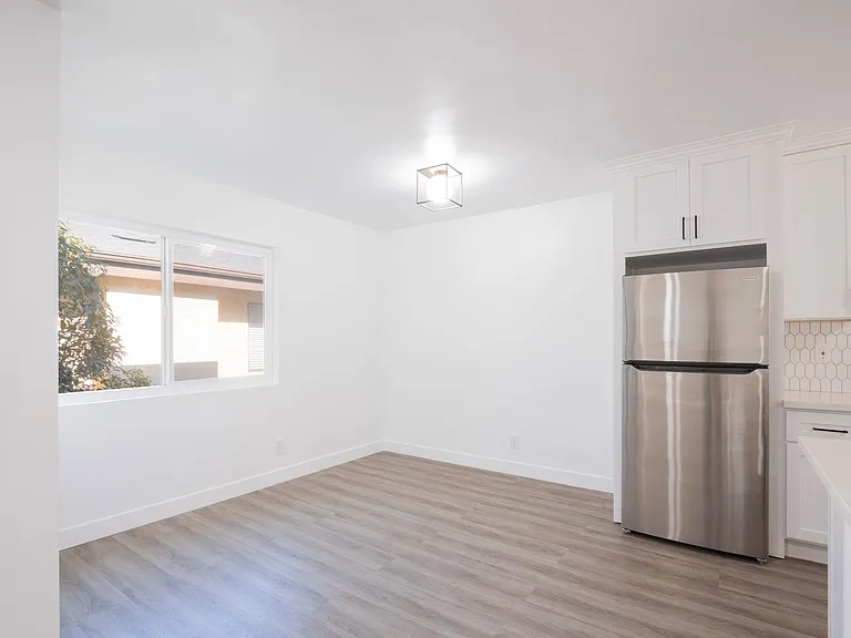 1235 N Ogden Dr #4 — Photo 6