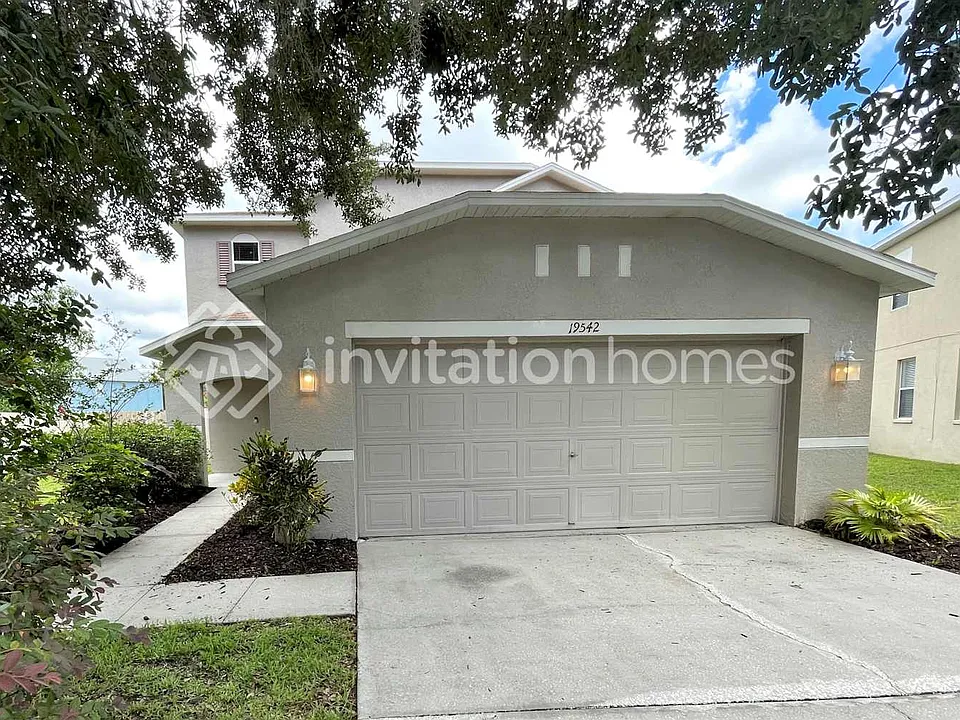 19542 Timberbluff Dr