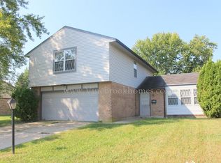 4609 Stonehedge St, Dayton, OH 45426