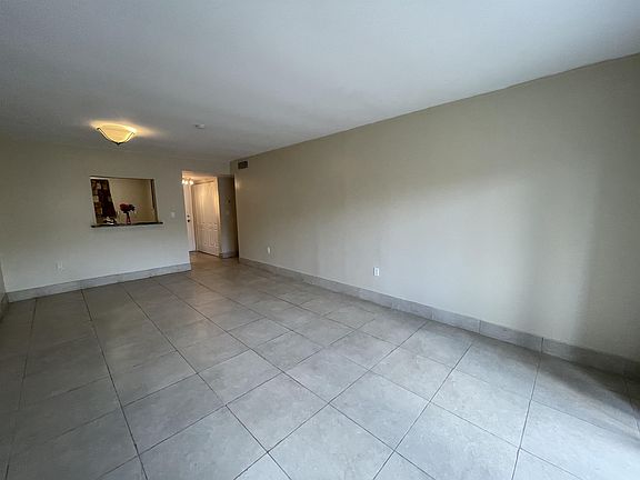 2nd image of 3700 NW 21st St #304-1