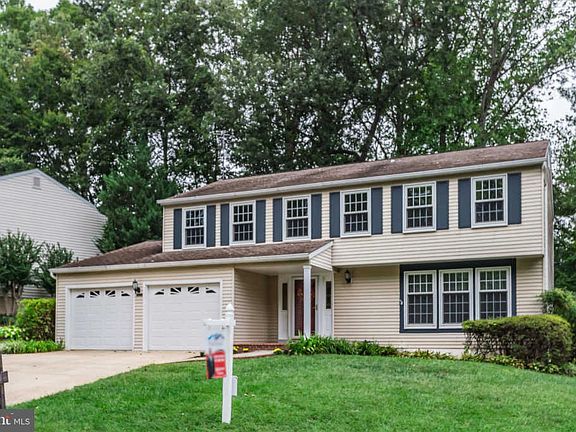 4th image of 15509 Yorktown Dr