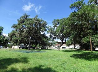 440 N Us Highway 83, Leakey, TX 78873