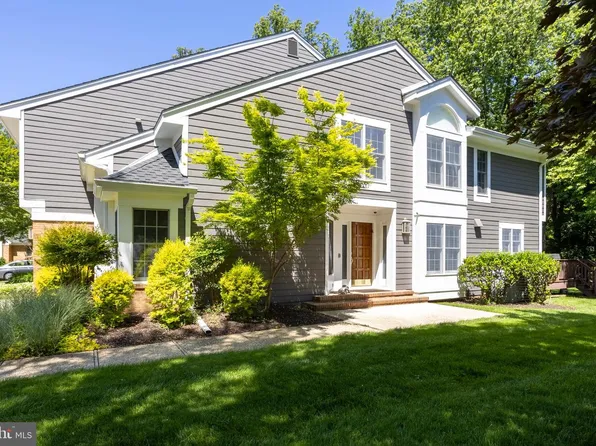 63 Raisin Tree Cir, Baltimore, MD 21208