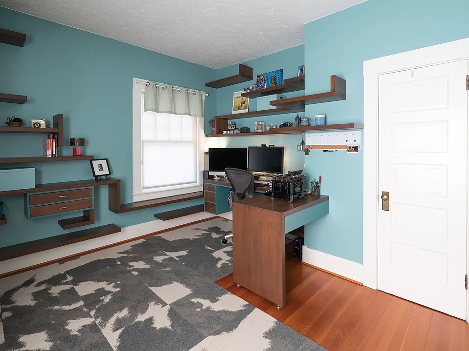 Bedroom/Office (First Floor)