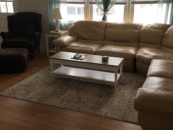 2Fl Living Rm