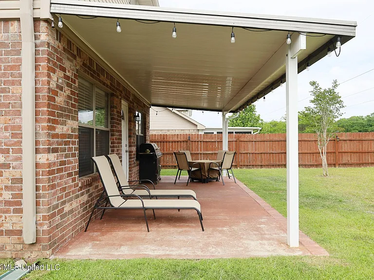 17349 Palm Ridge Dr — Photo 27