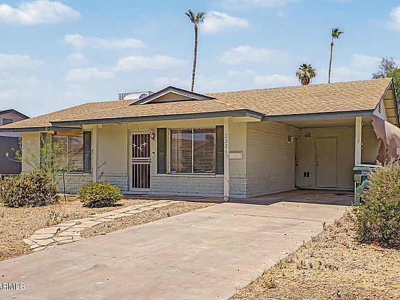 5th image of 2324 W POINSETTIA Drive