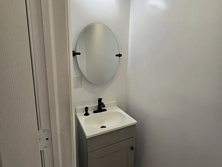 216 Robert Ave — Photo 13