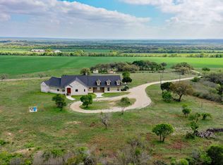208 Private Road 378, Rio Medina, TX 78066