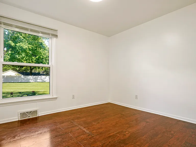 6843 E Dartmoor Rd — Photo 13