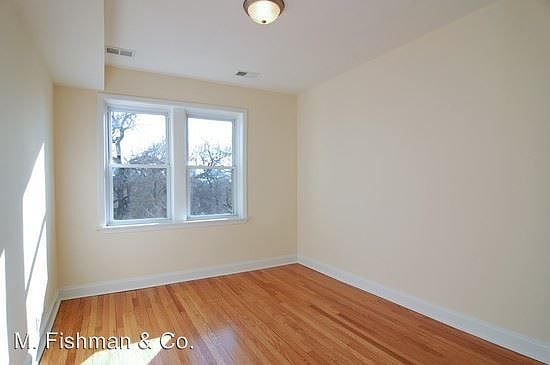 3rd image of 3428-30 W Parker #1