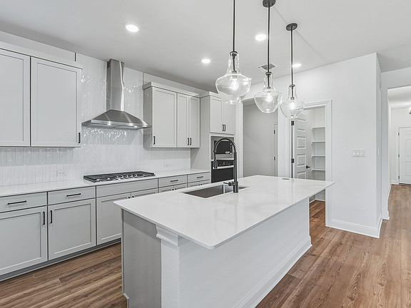 7th image of this home