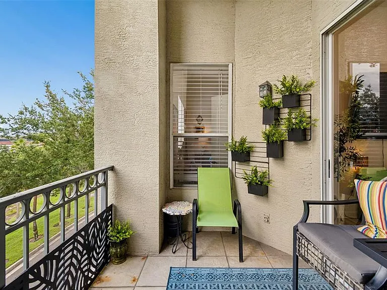 728 Coral Reef Dr #728 — Photo 25