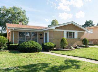 11037 Windsor Dr, Westchester, IL