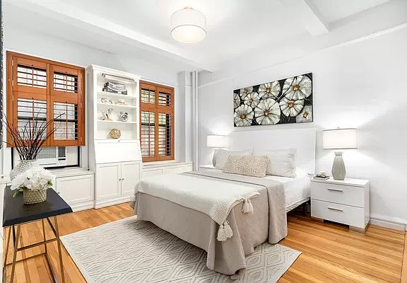 4th image of 172 E 4th St APT 1D