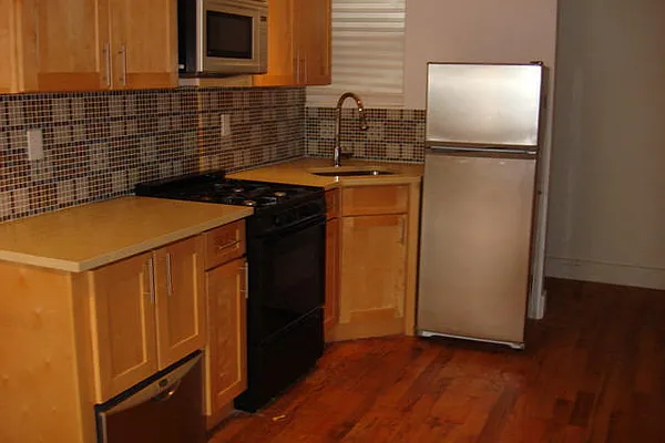 Rented by 5 Boro Realty Corp | media 47