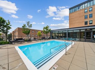 1717 Apartments, Evanston, IL 60201