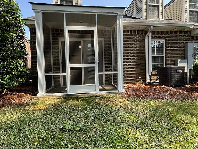Quail Hill and Manchester Apartments of Fuquay-Varina — Photo 9