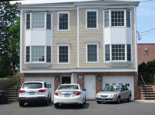 26 Edgewood Ave UNIT B, Greenwich, CT 06830