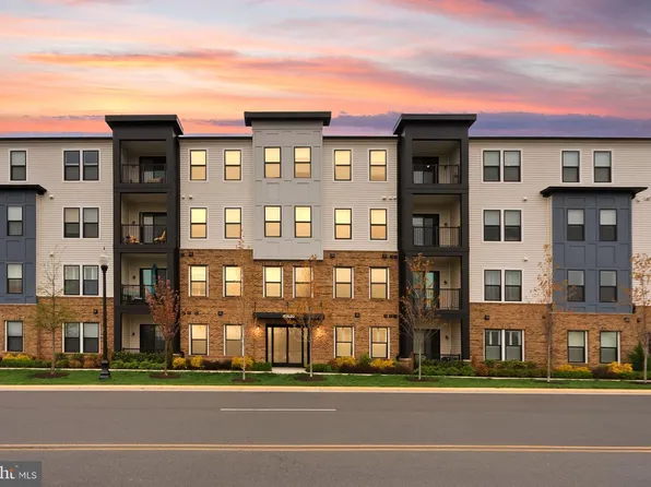 42920 Firefly Sonata Ter Unit 203, Ashburn, VA 20148