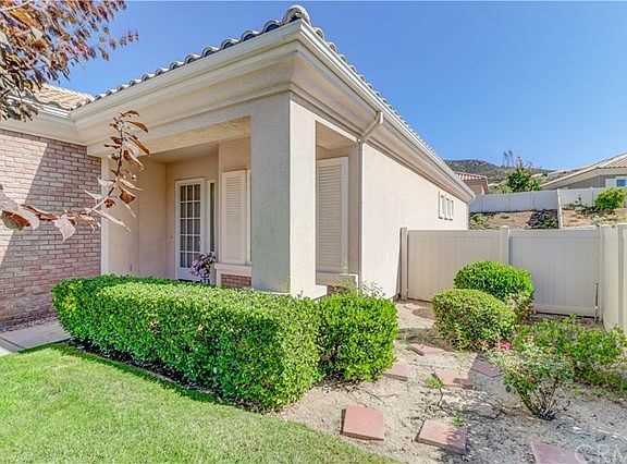 4th image of 5916 Indian Canyon Dr