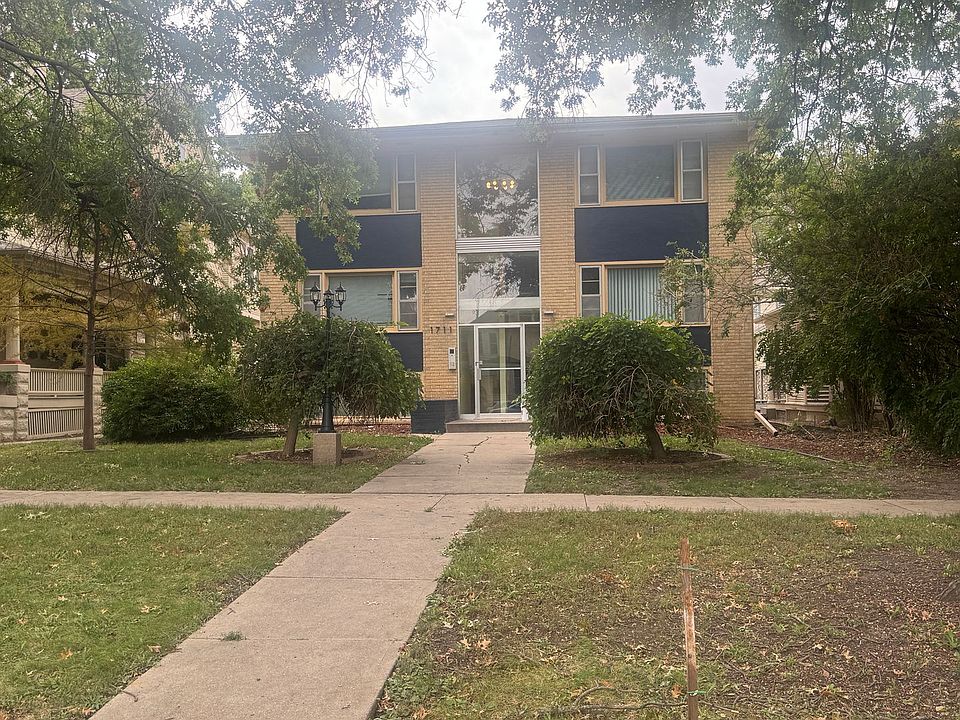 1st image of 1711 D St #2