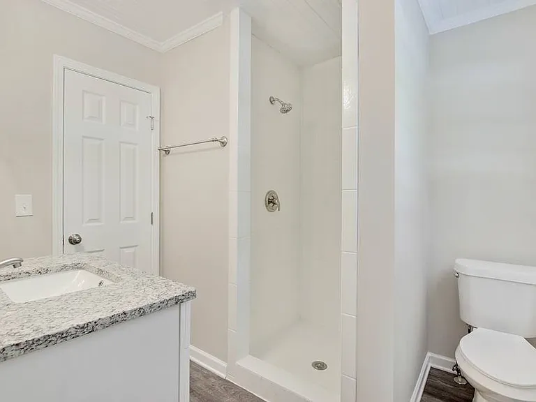 1372 E Forrest Ave — Photo 14