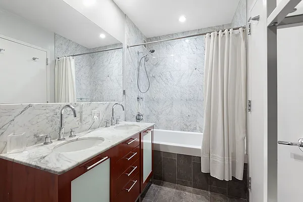 Sold by Compass | media 7